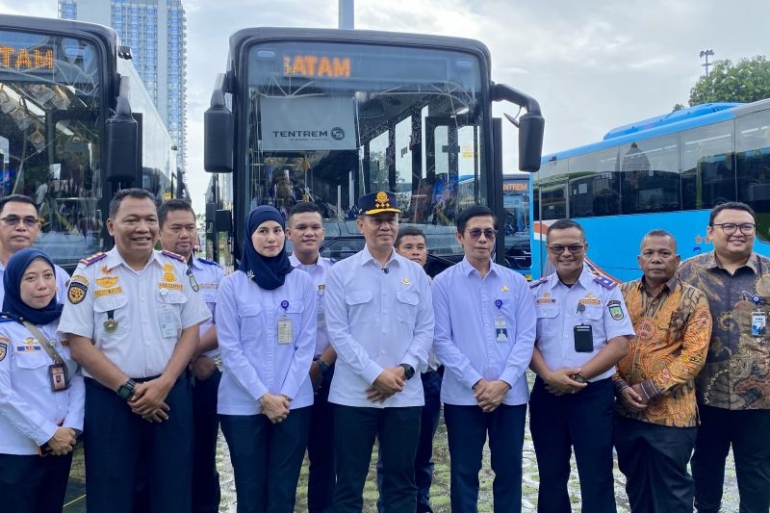 Kemenhub Aan resmikan penambahan 19 unit bus Trans Batam
