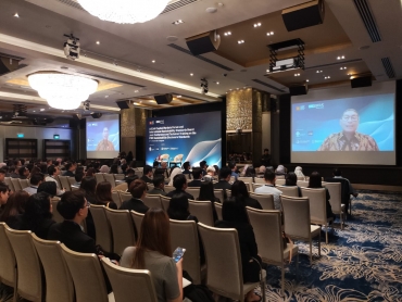 OJK DORONG PEMBANGUNAN BERKELANJUTAN DI PASAR MODAL ASEAN Capital Markets Forum and International Sustainability Standards Board Joint Conference