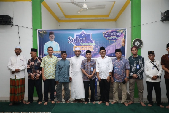 Silaturahmi dengan Warga Kampung Tua Tiangwangkang, BP Batam Serahkan Bantuan dan Santunan Anak Yatim