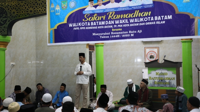 Kehadiran Kepala BP Batam Disambut Hangat Warga Buliang Batu Aji
