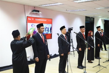 PERKUAT ORGANISASI DAN PENGAWASAN, OJK LANTIK KEPALA DEPARTEMEN DAN KEPALA OJK DAERAH