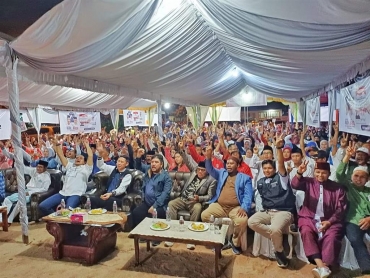 :: Kampanye HMR Selalu Membludak, Tanda Mayoritas Warga Kepri Ingin Gubernur Baru