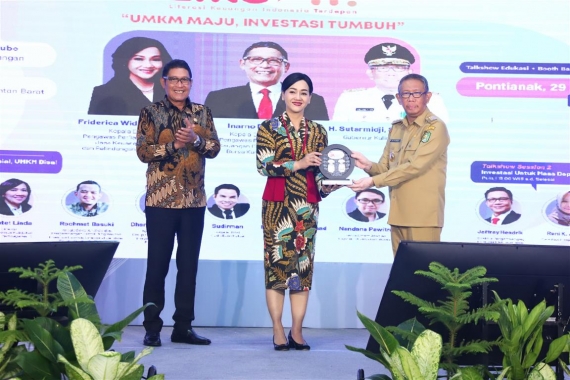 LITERASI KEUANGAN PONDASI PEMBERDAYAAN UMKM  OJK Gelar Literasi Keuangan Indonesia Terdepan (Like IT) Ke-2