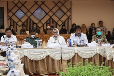 Capai 12 Ribu, Kepala BP Batam Apresiasi Jumlah Bibit Jati Emas Melebihi Target