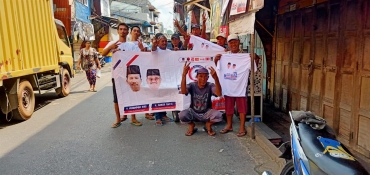 Jadi Ikon Perubahan Kepri, Penarik Becak Pelantar II Deklarasi Menangkan Rudi-Rafiq