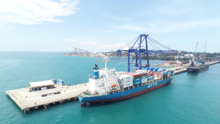 Badan Usaha Pelabuhan BP Batam mencatatkan kinerja luar biasa pada tahun 2024, dengan peningkatan arus peti kemas di Pelabuhan Batam sebesar 8 persen dibandingkan tahun sebelumnya, dari 624.061 TEUs pada   2023 menjadi 673.343 TEUs pada 2024.  Direkt