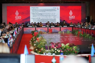 Pemerintah Dorong Transisi Energi yang Transparan dan Kedepankan Masyarakat Rentan