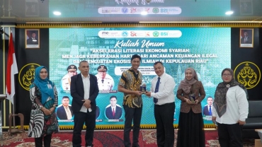 OJK KEPRI PERKUAT LITERASI EKONOMI SYARIAH DAN WASPADA KEUANGAN ILEGAL DI KALANGAN MAHASISWA