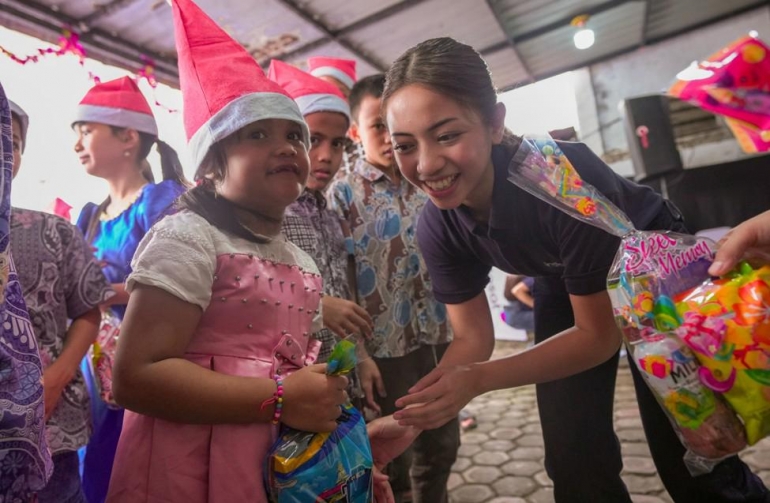 Hadirkan Hangat dan Sukacita Natal, Indosat Berbagi Kasih bagi AnakAnak dari Komunitas Rentan