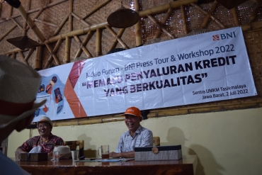 Bersama BNI, Abah Eje Bangun Desa Lewat Kerajinan Mendong