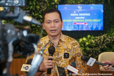 UU Cipta Kerja Tingkatkan Investasi dengan Kemudahan Izin Berusaha