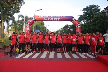 POLDA KEPRI GELAR SUNDANG SAKTI FUN RUN DALAM RANGKA HUT KE-80 KORPS BRIMOB POLRI