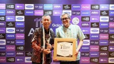 Kepala BP Batam Raih Penghargaan Inspiring Professional dan Leadership Award