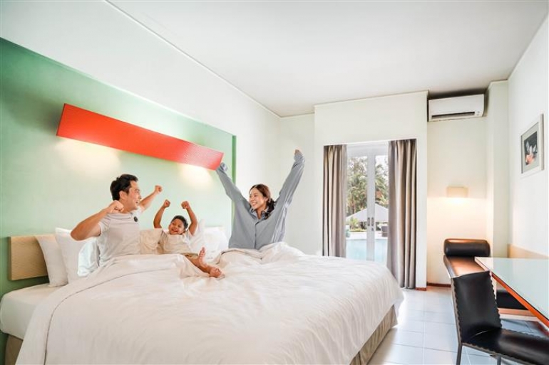 HARRIS Resort Waterfront Batam Luncurkan Promo "Pay 2 Stay 3" untuk Liburan Keluarga