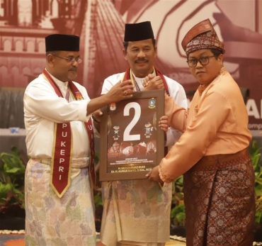 Rudi-Rafiq Hoki Nomor Urut 2, Istilah ”2R” Terus Trending