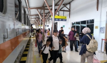 Penumpang kereta api di Sumut tembus 15 ribu pada libur Idul Adha