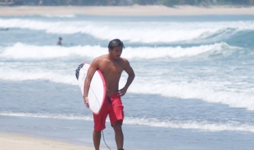 Pajar dan Jasmine melaju ke semifinal surfing Asian Games 2026