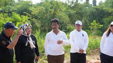 Tanam 1.800 Pohon Jati Mas, Kepala BP Batam : Terus Melaju Wujudkan Batam Baru yang Hijau dan Lestari