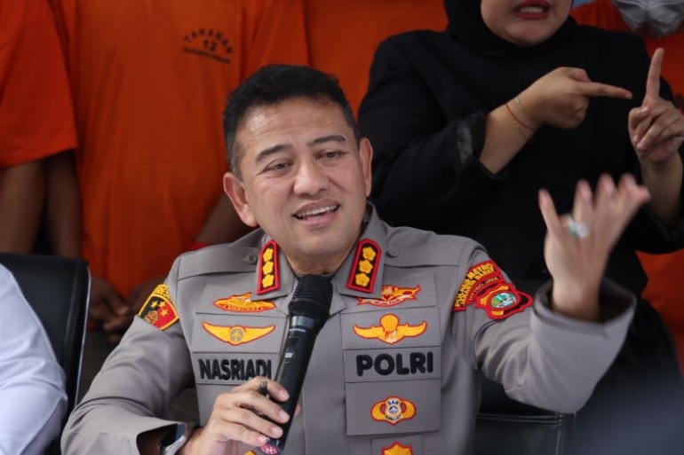 Sindikat pencuri modus ganjal ATM di Jakbar belajar secara otodidak