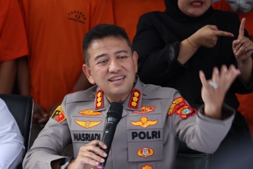 Sindikat pencuri modus ganjal ATM di Jakbar belajar secara otodidak